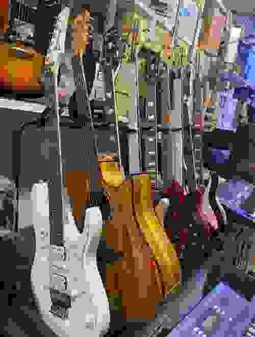 Accostic Guitar