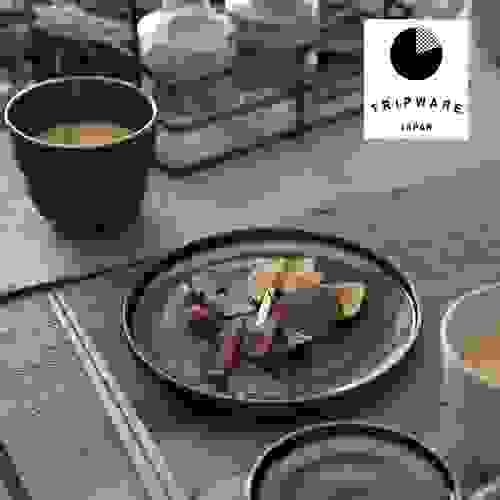 TRIP WARE設計獎極簡橄欖綠平盤圓盤17cm 日本製美濃燒 餐盤餐具墨綠