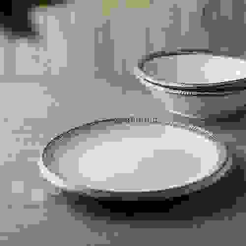 日本食器大圓盤美濃燒渕茶白唐津日本製