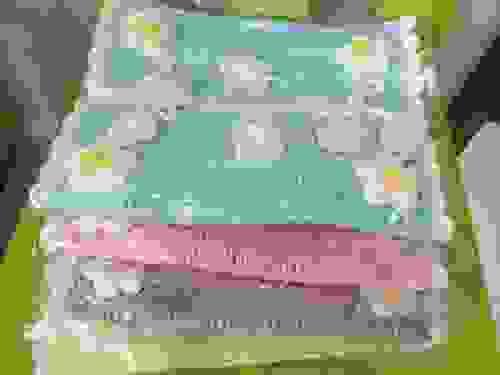 Tissue Cover Crochet in 4 hues