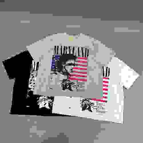 短身白色Maryland Print Tee