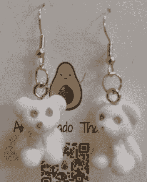 Teddy Bear Earrings (white)