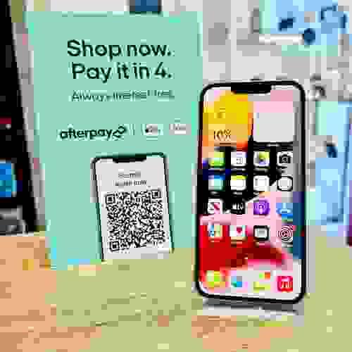 DEMO IPHONE 13 5GB 128GB WHITE PERFECT CONDITION RECEIPT&WARRANTY