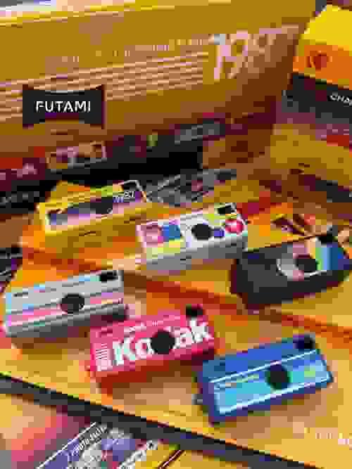 Kodak Charmera 紀念版鎖匙扣相機盲盒 數位相機+64G柯達記憶卡