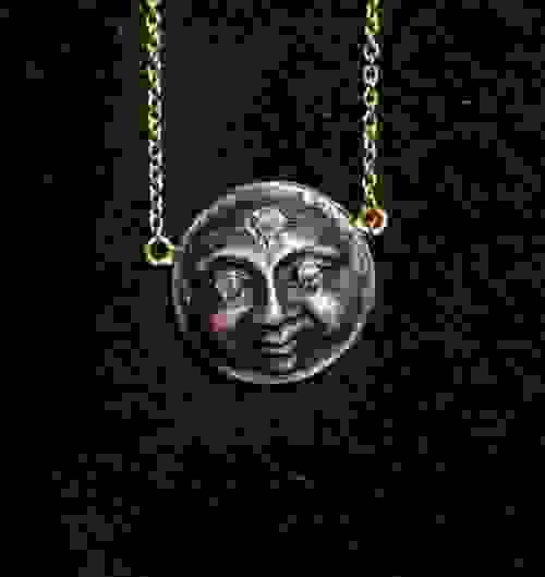 The wise man-in-the-moon