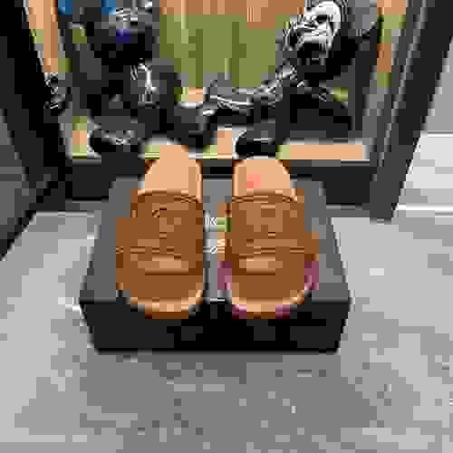 SANDALIAS
