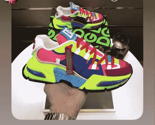 TENIS