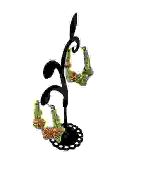 Aretes enrollados