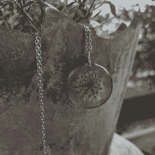 collier acier inoxydable fleurs de carotte - Résine et fleurs séchées - fait main 