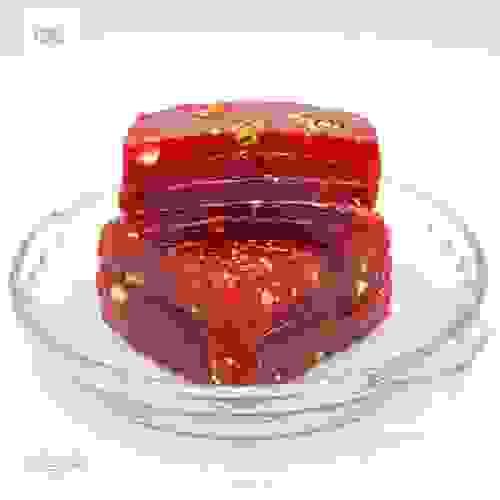 حلوى أحمر باللوز