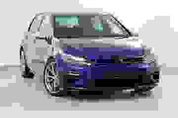 VOLKSWAGEN GOLF VII R 4MOTION – 300ch DSG7 – Bleu Lapiz Métallisé – Jantes 19’’ Pretoria