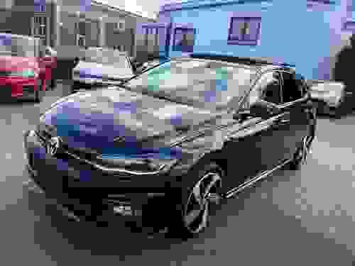 VOLKSWAGEN POLO GTI 2.0 TSI DSG – 200 CH – TOIT OUVRANT & SONO BEATS 