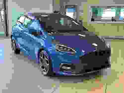 FORD FIESTA ST – 1.5 EcoBoost – 200 CH – BVM6 –  BLEU PERFORMANCE