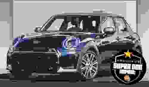 MINI COOPER S YOUNIQUE – BOÎTE AUTO– TOIT PANORAMIQUE