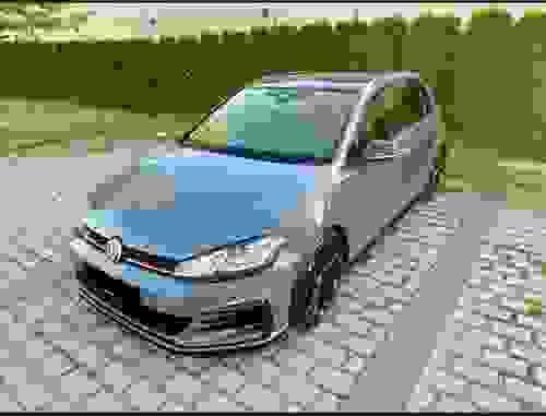 VOLKSWAGEN GOLF 7.5 GTI TCR AKRAPOVIC – 290 CH - FULL OPTIONS – ÉDITION COLLECTOR