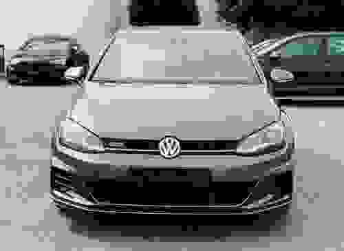 Volkswagen Golf 7.5 GTI Performance – 245 ch DSG7 – Gris métallisé