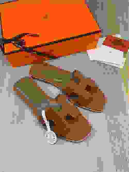 Hermes Slippers 