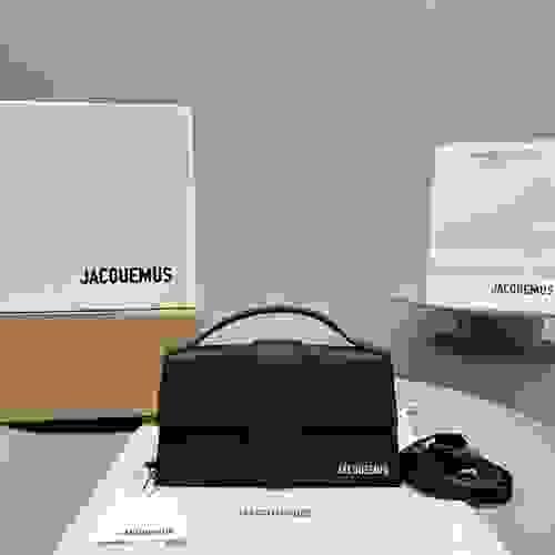 Jacquemus Le Grand Bambino Bag