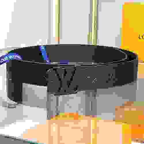 LV BELT BLACK