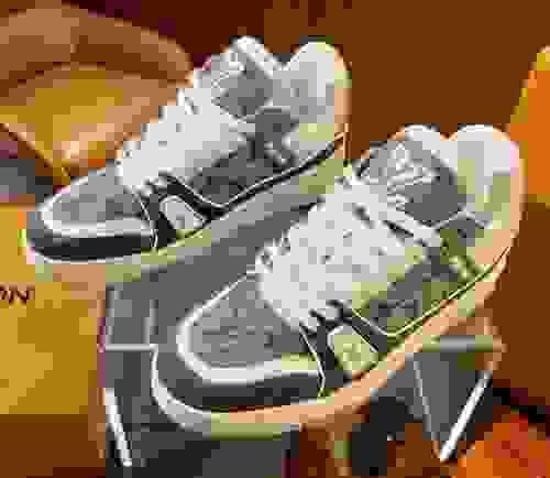 LV Sneakers