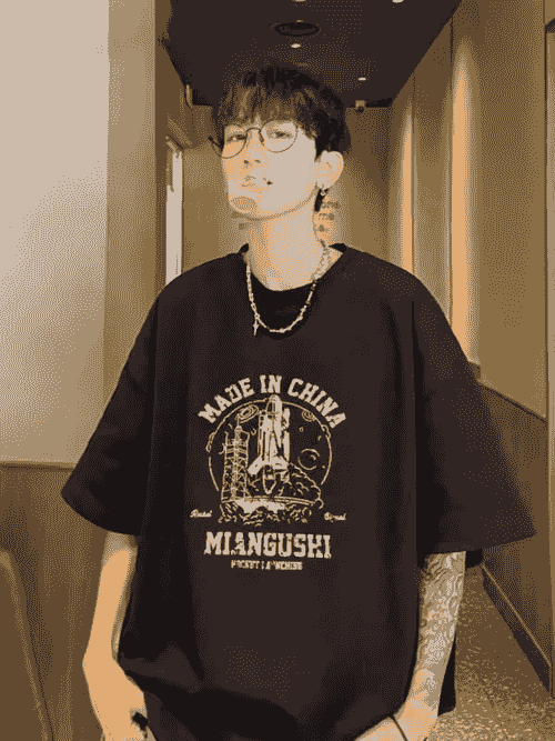100%重磅純棉卡通痞帥男t