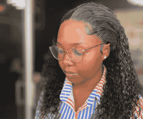 Wig installation middle part