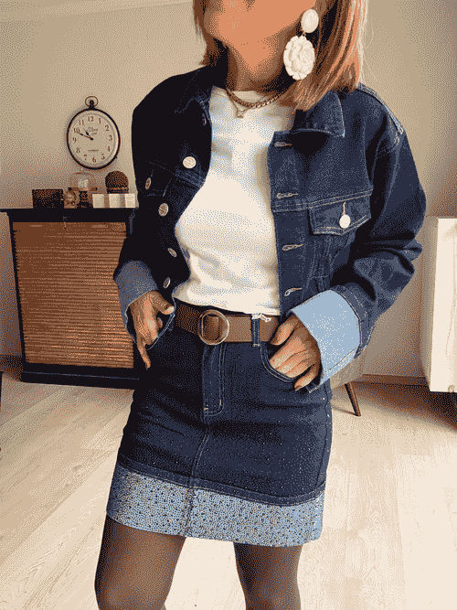 Jupe courte en jeans à strass 