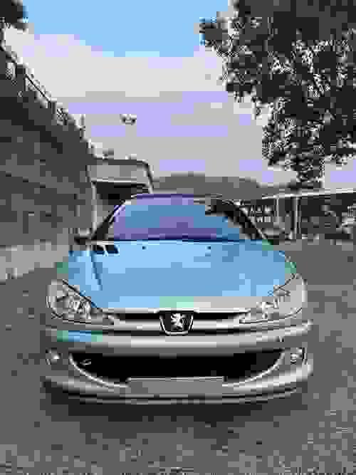 2004年出廠 PEUGEOT 206 3D