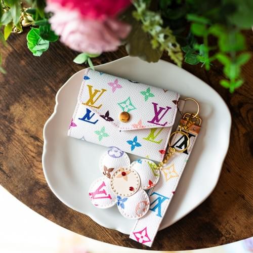 White Murakami Tri-Fold Wallet Set