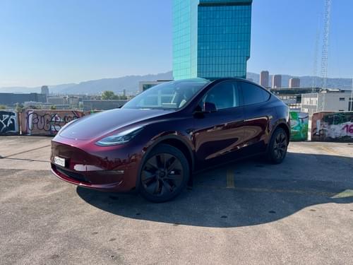 2024 Model Y Long Range - Tom