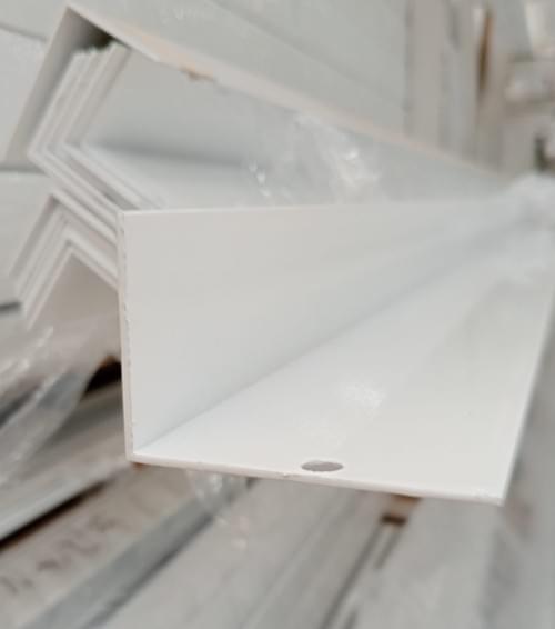 Angulo de aluminio de 30x15mm