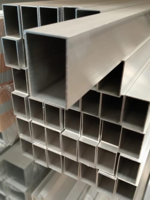 Cuadradillo rectangular de aluminio bruto 60x40