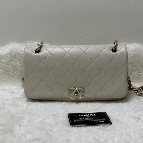 Chanel Chain Shoulder Bag Shoulder Bag