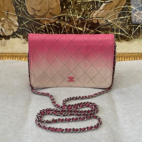 CHANEL Matelasse Chain Wallet Chain Shoulder Crossbody Lambskin Gradient Pink