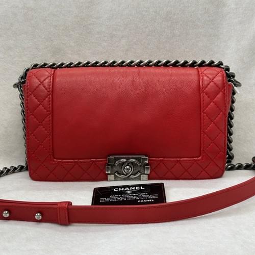 Chanel Boy Chanel Chain Shoulder Bag Bag Women's Lambskin Red