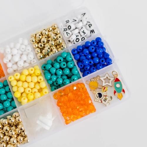 Out of This World Diy Stretchy Bracelet Kit (Age 8+)
