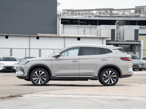 BYD 2024 Song PLUS DM-i plug-in hybrid car