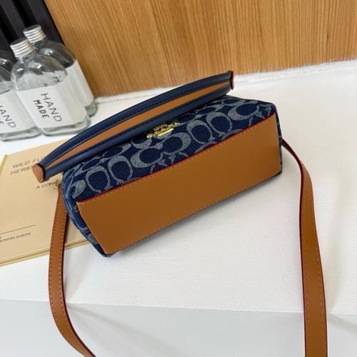 Stylish Blue & Tan Handbag Trendy Crossbody Bag with Classic Design