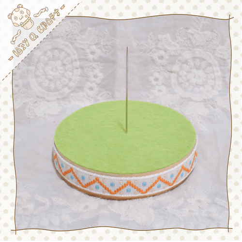 ★ 娃娃支架 - 橙方格