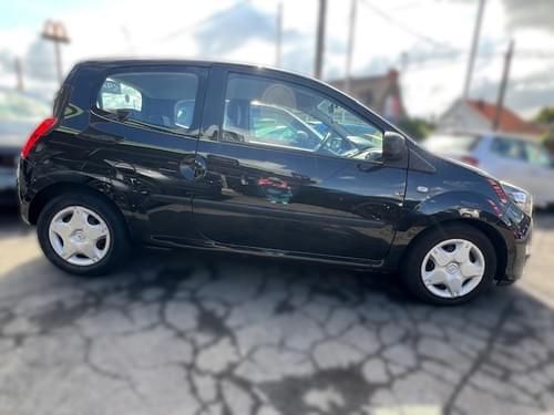 Renault Twingo - noir - RESERVEE !