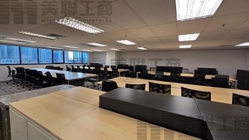 荔枝角長沙灣道681號 貿易廣場 (3630呎 - 22130呎)