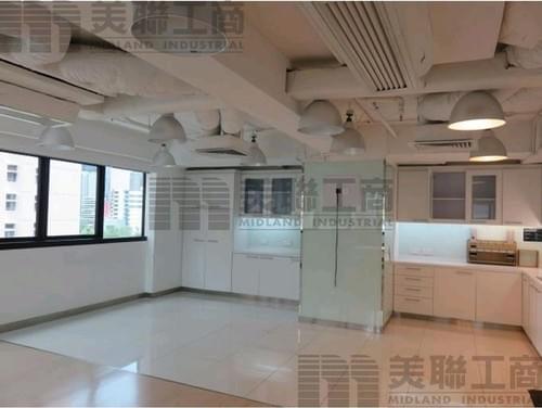 荔枝角長沙灣道681號 貿易廣場 (3630呎 - 22130呎)