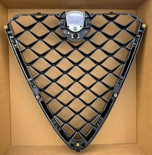 アルファロメオ 純正 ジュリア カーボンファイバー フロントグリル