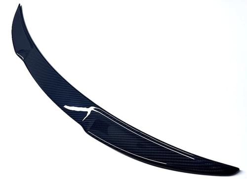 アルファロメオ ジュリア QV STYLE カーボンリアスポイラー
