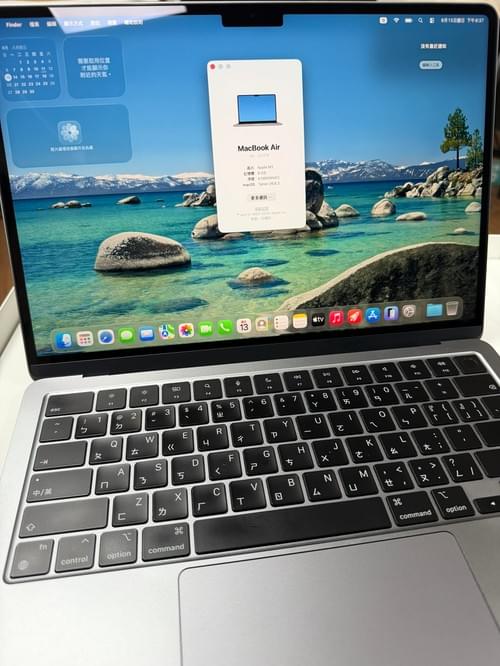 MACBOOK AIR 2022年13.6吋 8GB+256GB A2681
