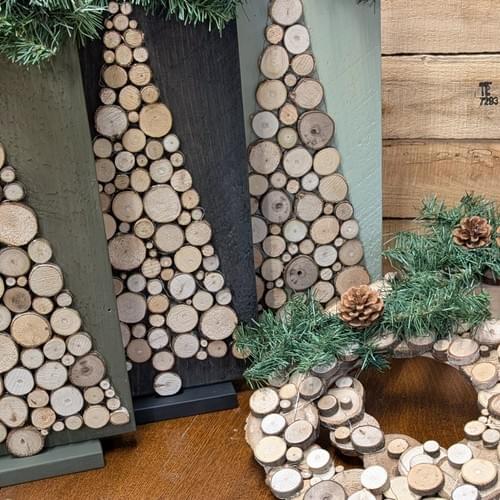 12/1/26 Lighted Wood Slice Christmas Workshop at Oscars Wine Bar