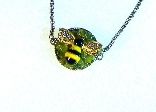 Compassionate Bee Bolo #1691