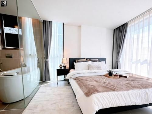 Stunning Modern Value 2-Bedroom Residence at Siamese Thirty Nine - HOT!