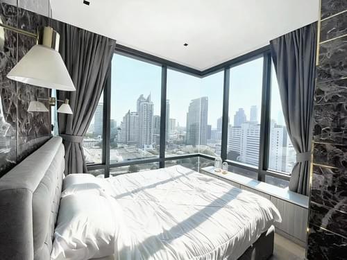Luxury Super Stylish Desirable 2-Bedroom Residence at Ashton Silom