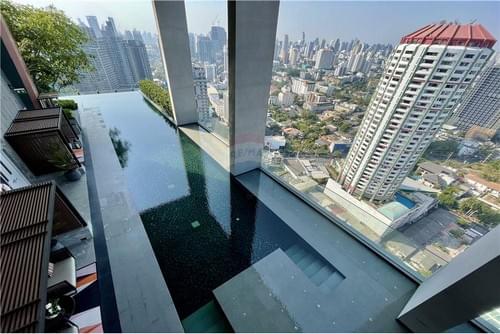 High-Floor Corner Luxury — 3-Bedroom Laviq Sukhumvit 57, 100m from BTS Thonglor